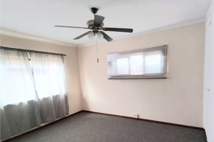 4 Bedroom Property for Sale in Vredenburg Western Cape